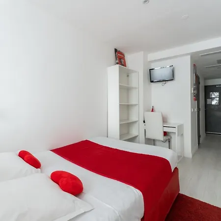 L'oasis Montparnasse 2*