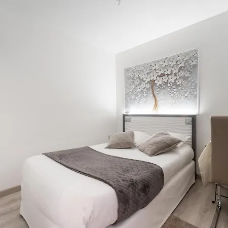 L'oasis Montparnasse Hotel París