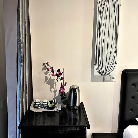 Hotel L'oasis Montparnasse