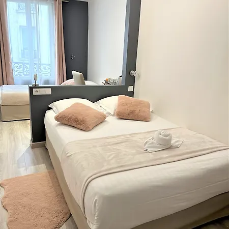 L'oasis Montparnasse Hotel