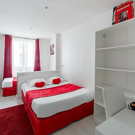 מלון L'oasis Montparnasse 2*