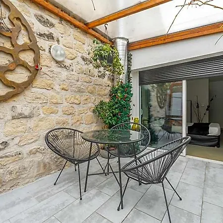 L'oasis Montparnasse 2* פריז
