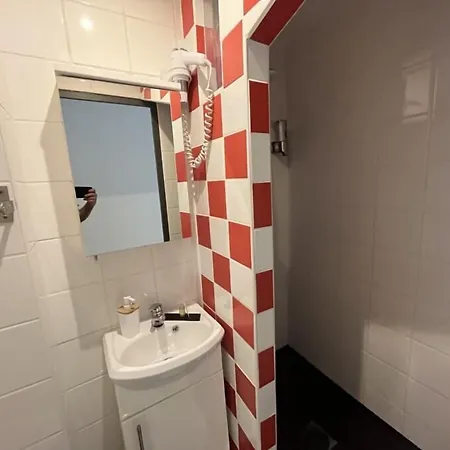 L'oasis Montparnasse Hotell