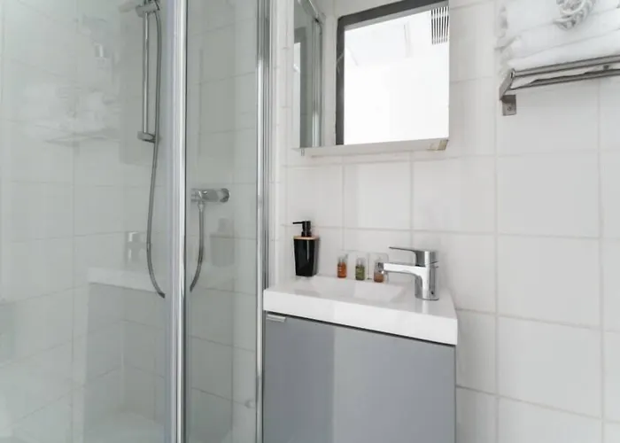 Ξενοδοχείο L'oasis Montparnasse 2*