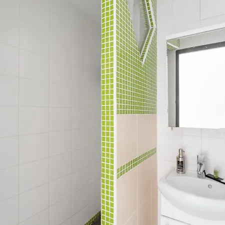 L'oasis Montparnasse Отель