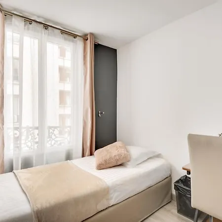 호텔 L'oasis Montparnasse 2*