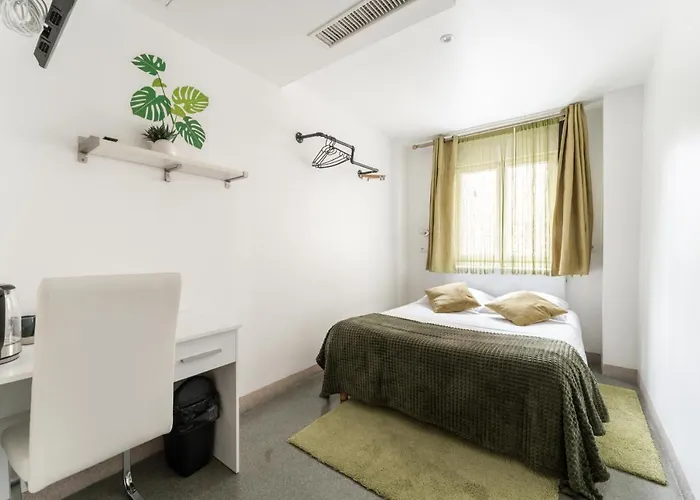 Hotel L'oasis Montparnasse 2*